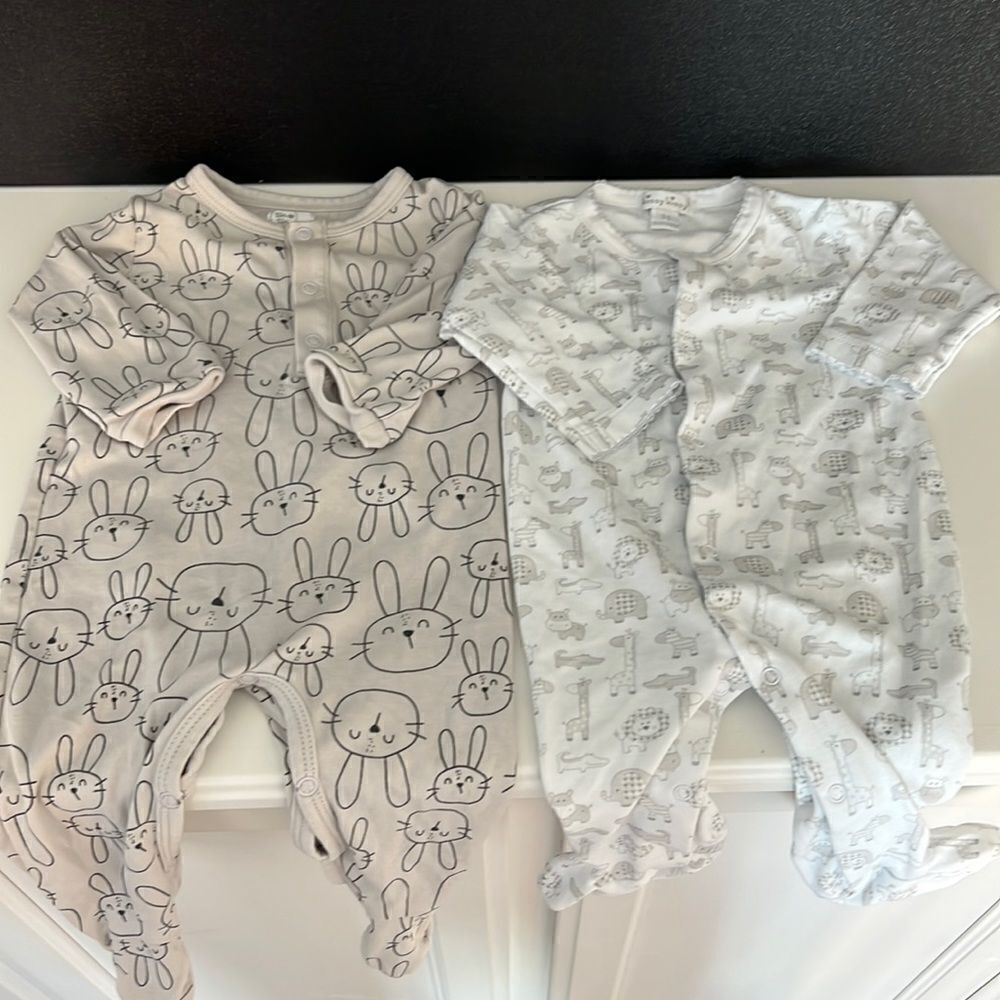 2 Pairs of Baby Footsies